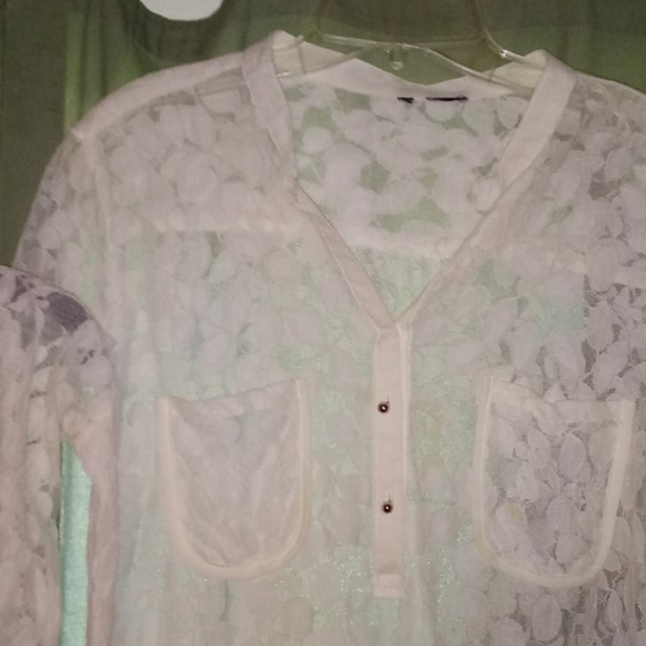 Lace blouse - Picture 2 of 5